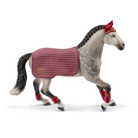 Schleich 42456 Trakehner kanca, lovasbemutató